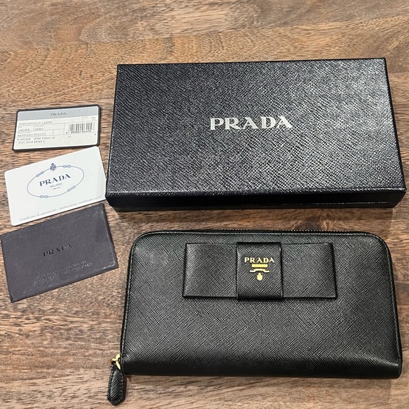 Prada Black Wallet with Gold Accents - Picture 2 of 15